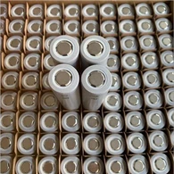 18650 2000mAh 20A baterija